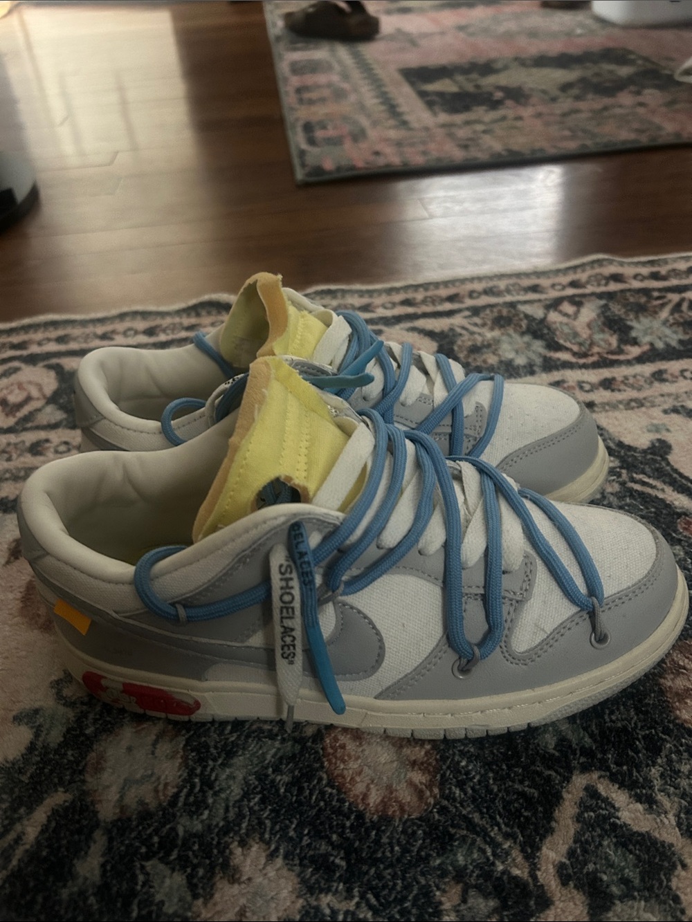 off white Nike dunks